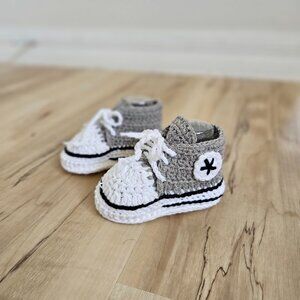 crochet baby shoes handmade